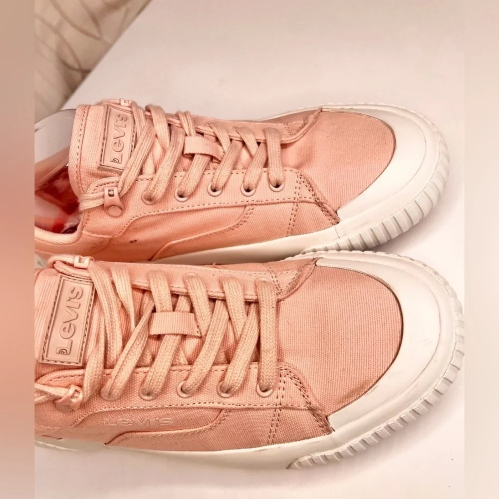 Levi’s Women’s Emma Platform Sneakers Size  8 Pink - Picture 6 of 10